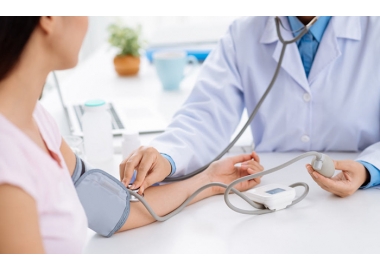 CÓ BẮT BUỘC PHẢI KHÁM SỨC KHỎE KHI LẬP DI CHÚC HAY KHÔNG?
